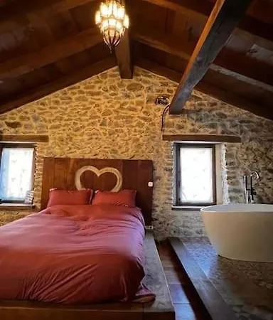 Haraneko Errota Burdindegi El Cerco Auzoa